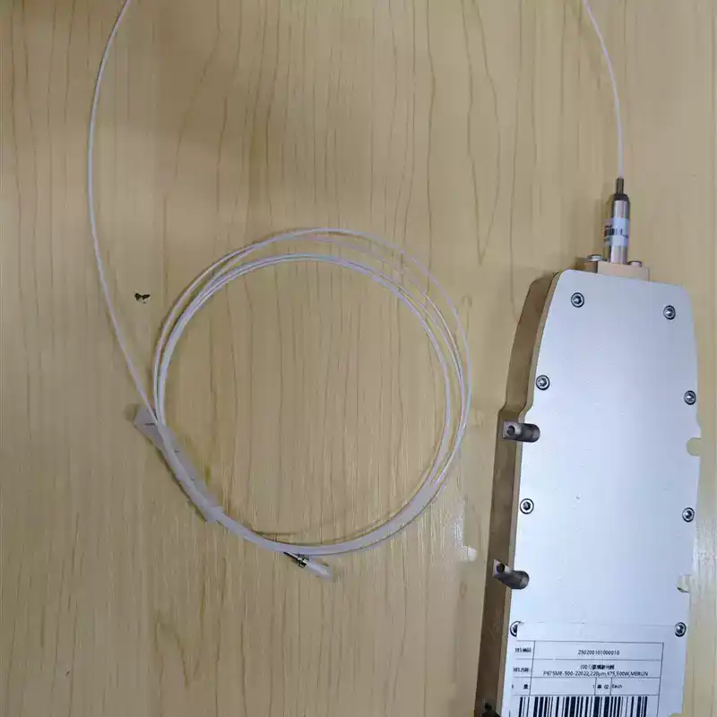 Industrial Laser Uses - Cañón Láser de Alta Potencia de